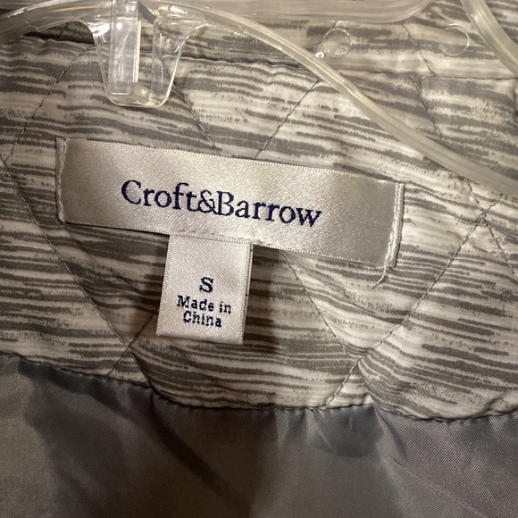 Quilted vest, Croft&Barrow, gray and white, 2 pockets - Picture 2 of 3